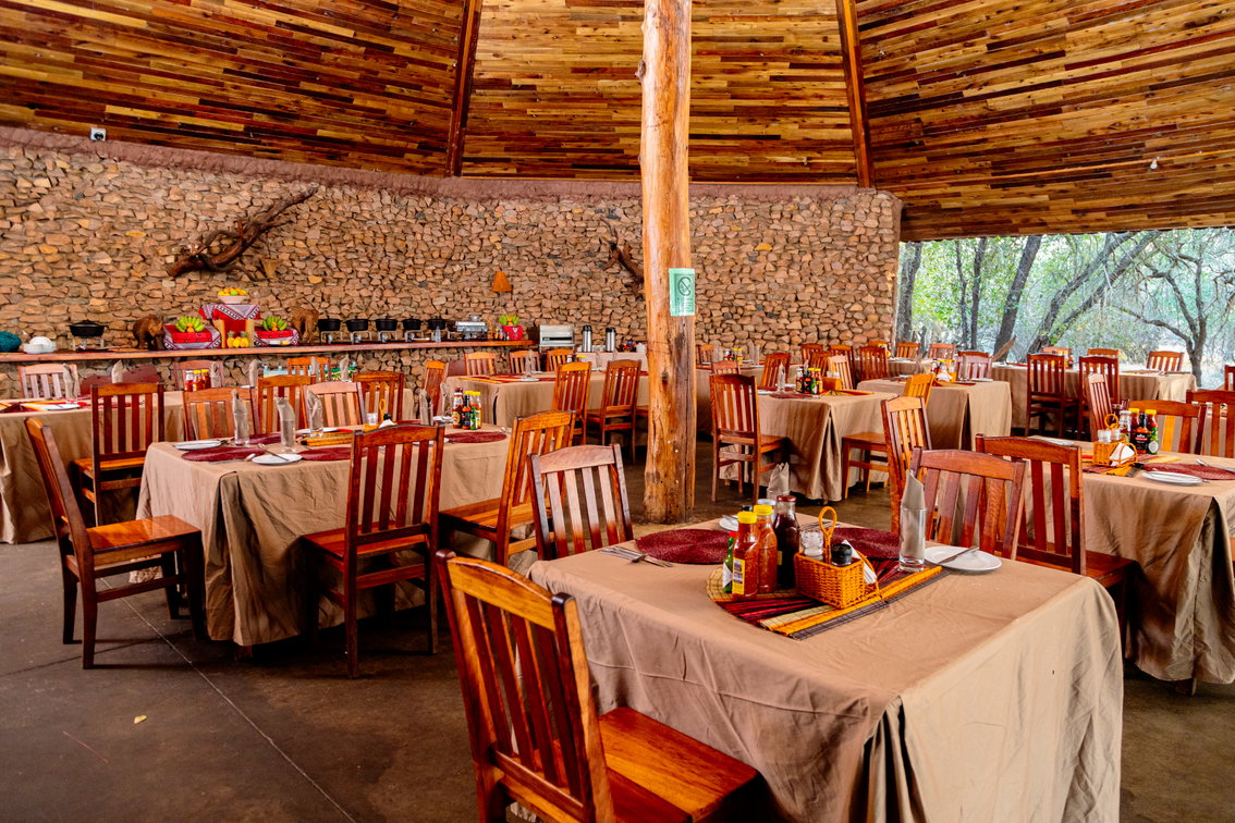 Hlane Royal National Park – Ndlovu Camp Campsite, Hlane Royal National Park, Eswatini