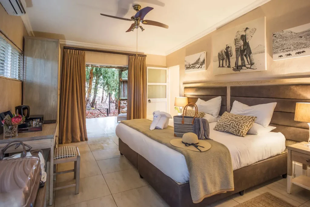 Aquila Private Game Reserve Lodge, Touws River, near Cape Town