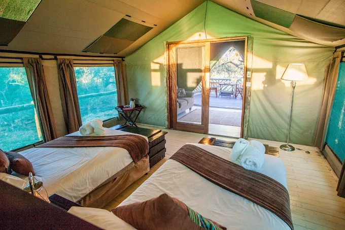 Mid-range Camping inside the Okavango Delta, Okavango Delta, Botswana