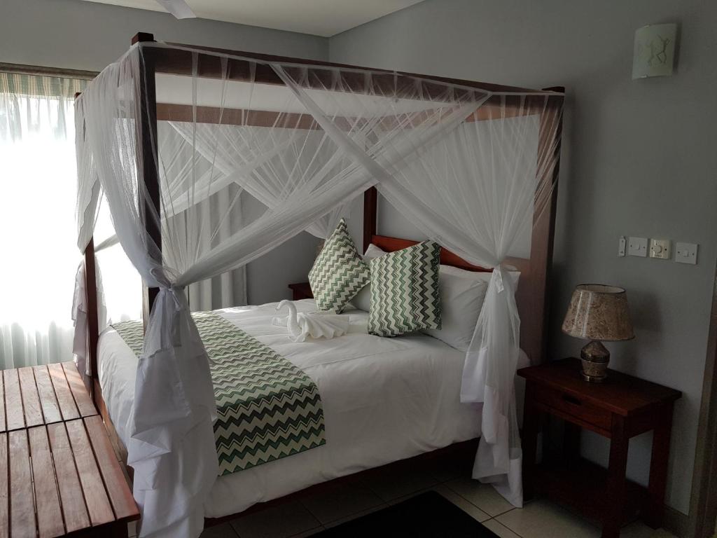 Mid range accommodation in South Africa
